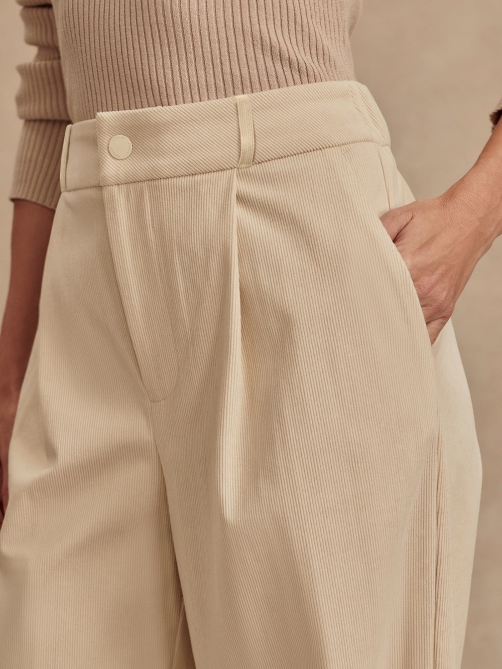 Varley Cream Birch Rocio Needlecord Wide Leg Pants - Medium - Picture 4 of 10